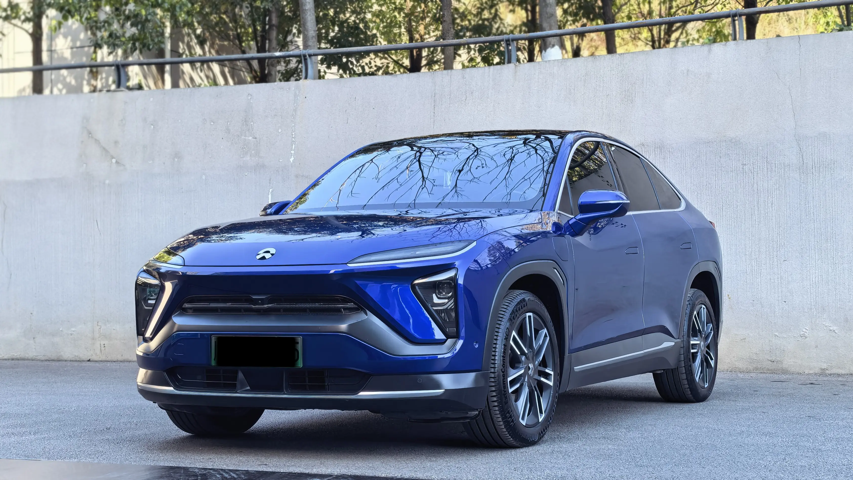 NIO EC6  из Китая
