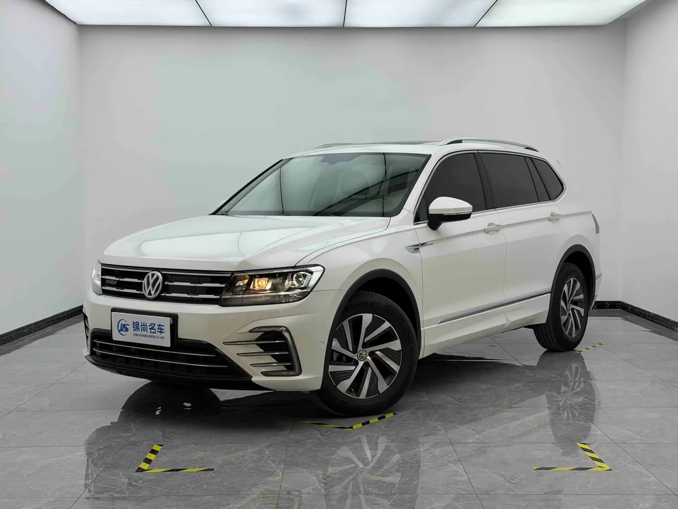 Volkswagen Tiguan L PHEV  из Китая