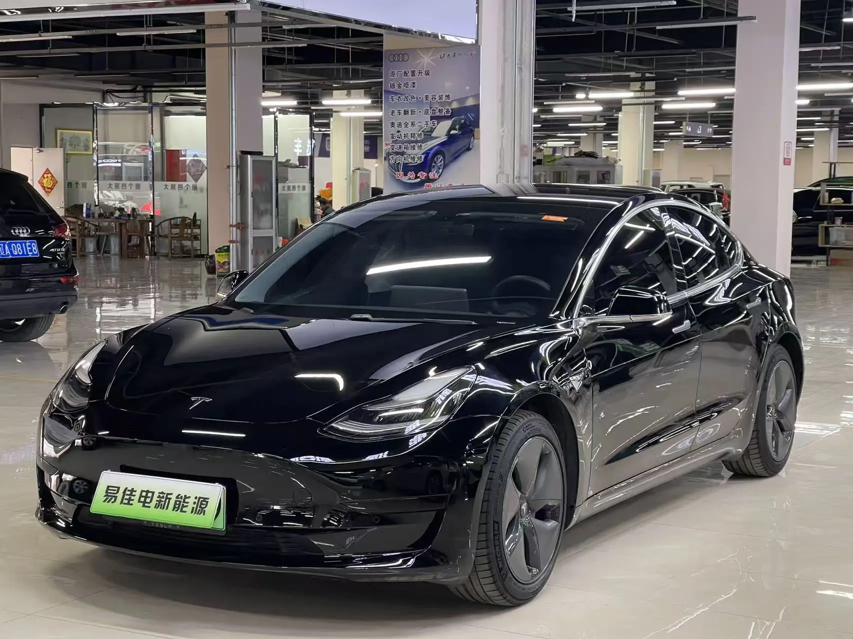 Tesla Model 3  из Китая