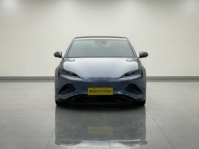 BYD Seal  из Китая