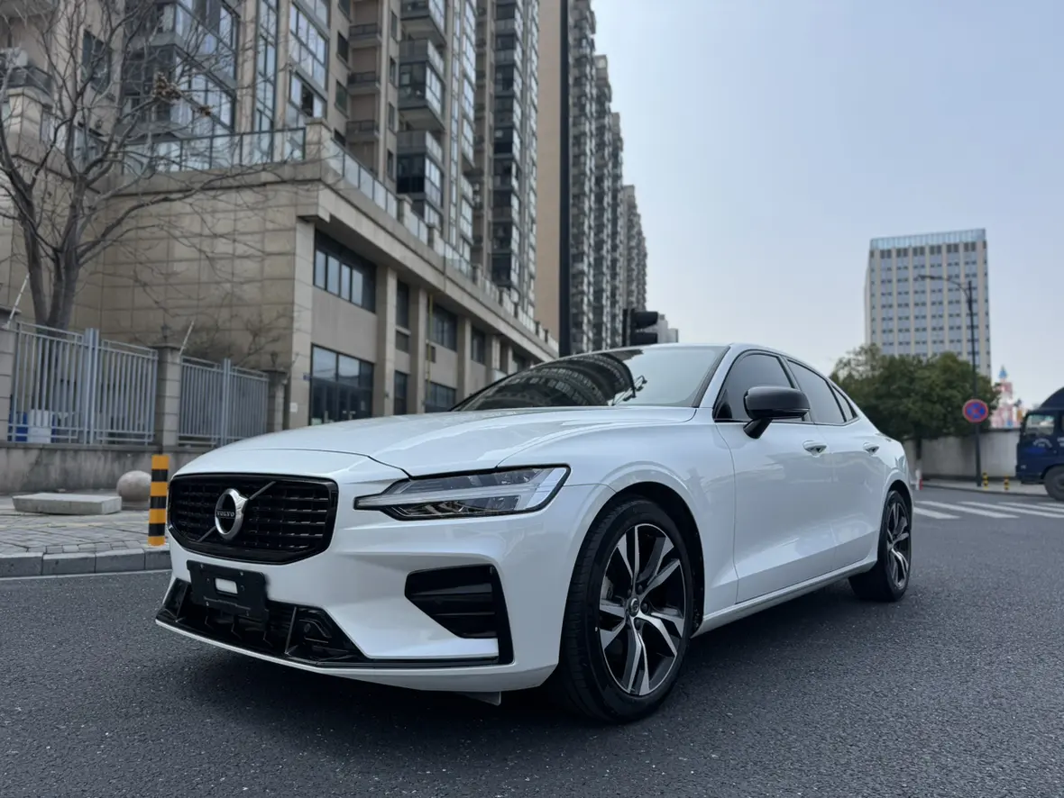 Volvo S60