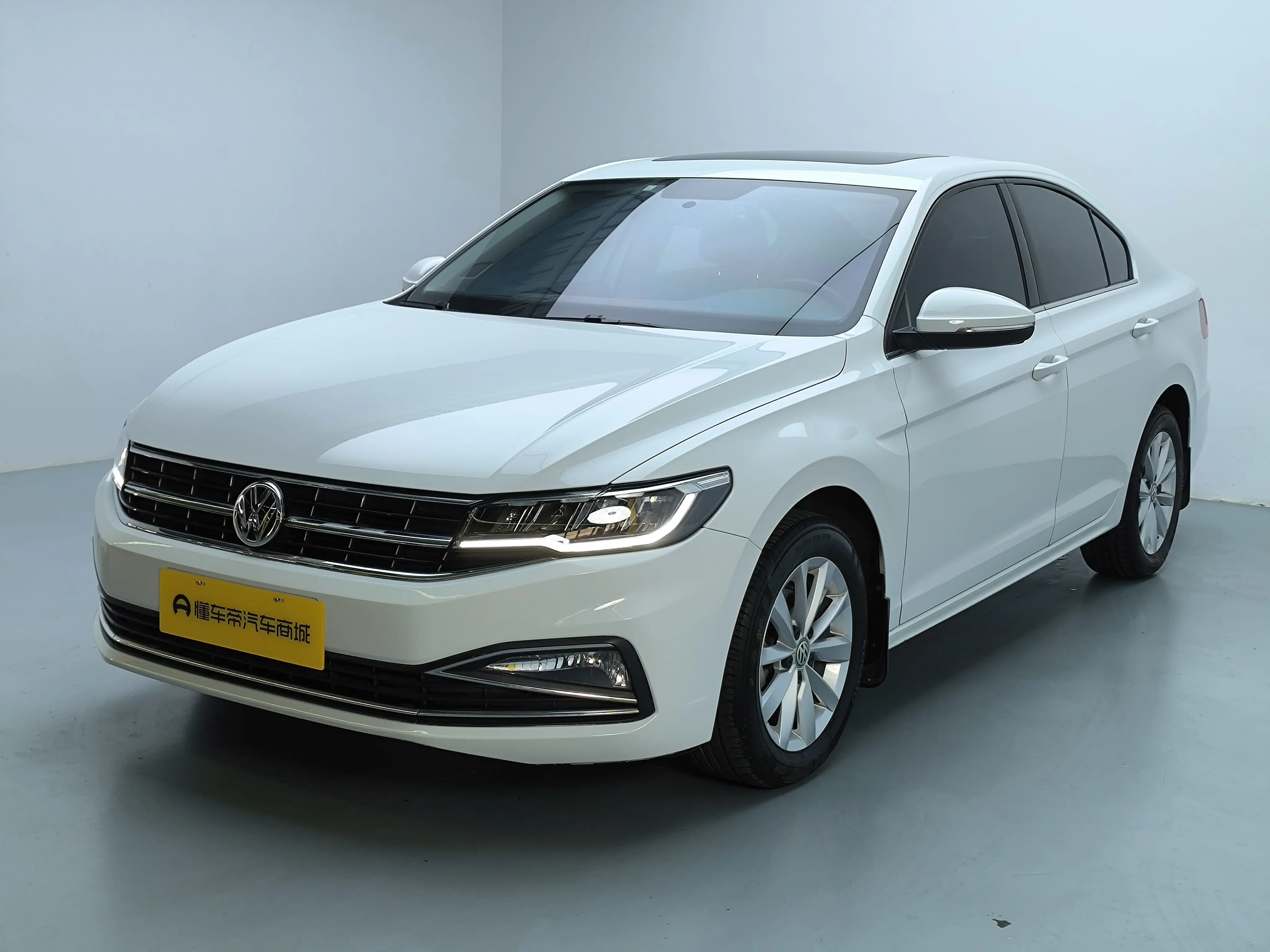 Volkswagen Bora  из Китая