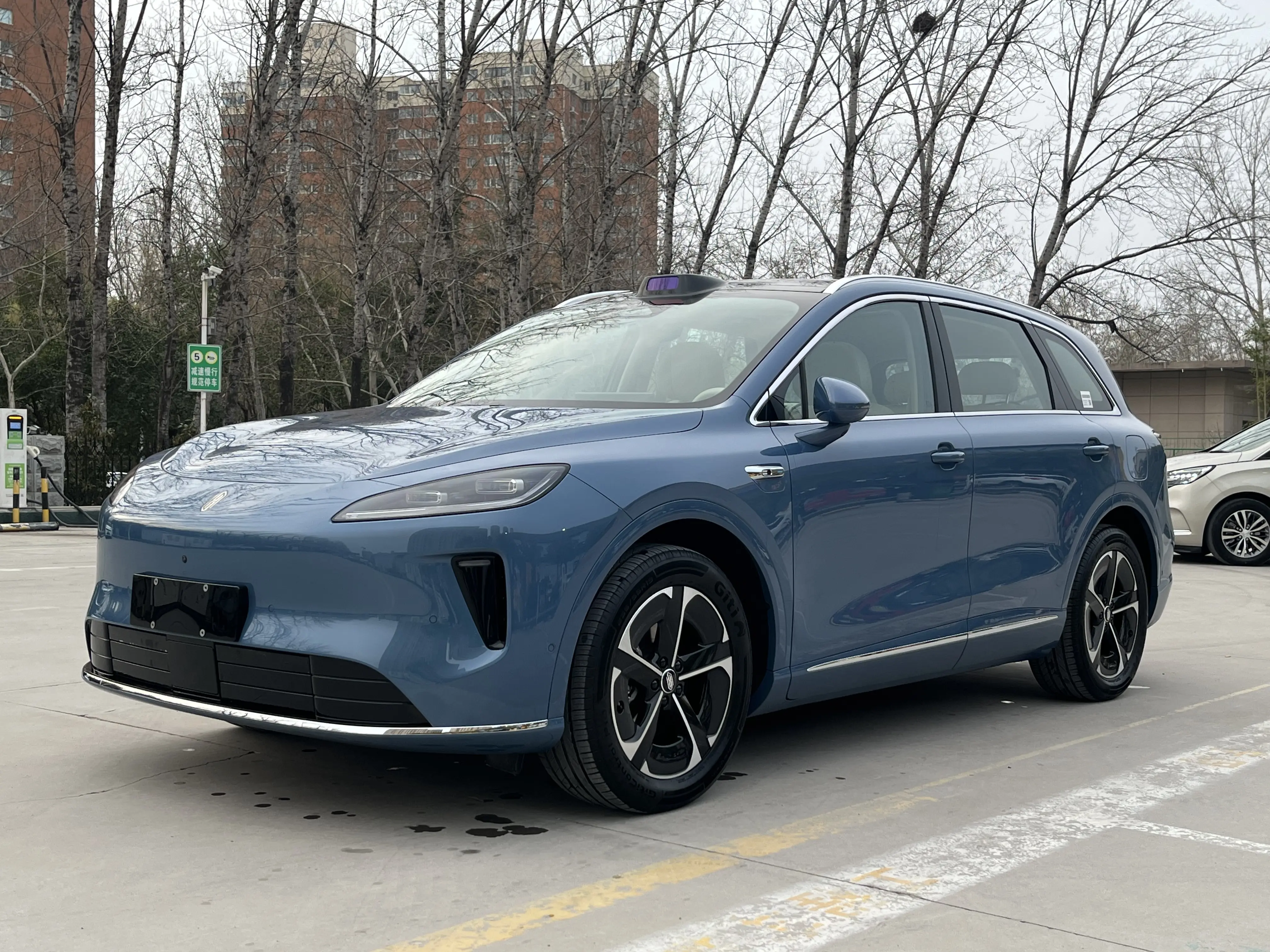 Shangjie H5  из Китая