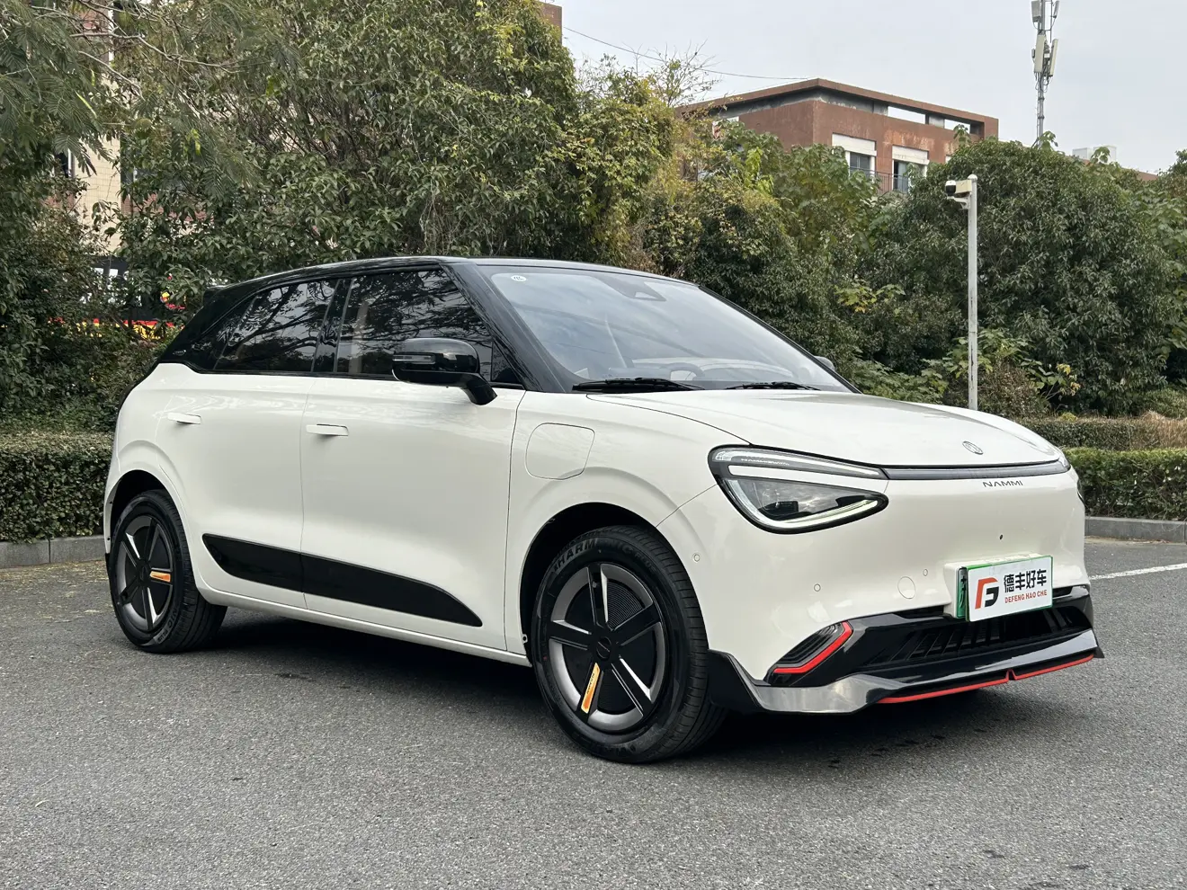 Dongfeng Nano 01  из Китая