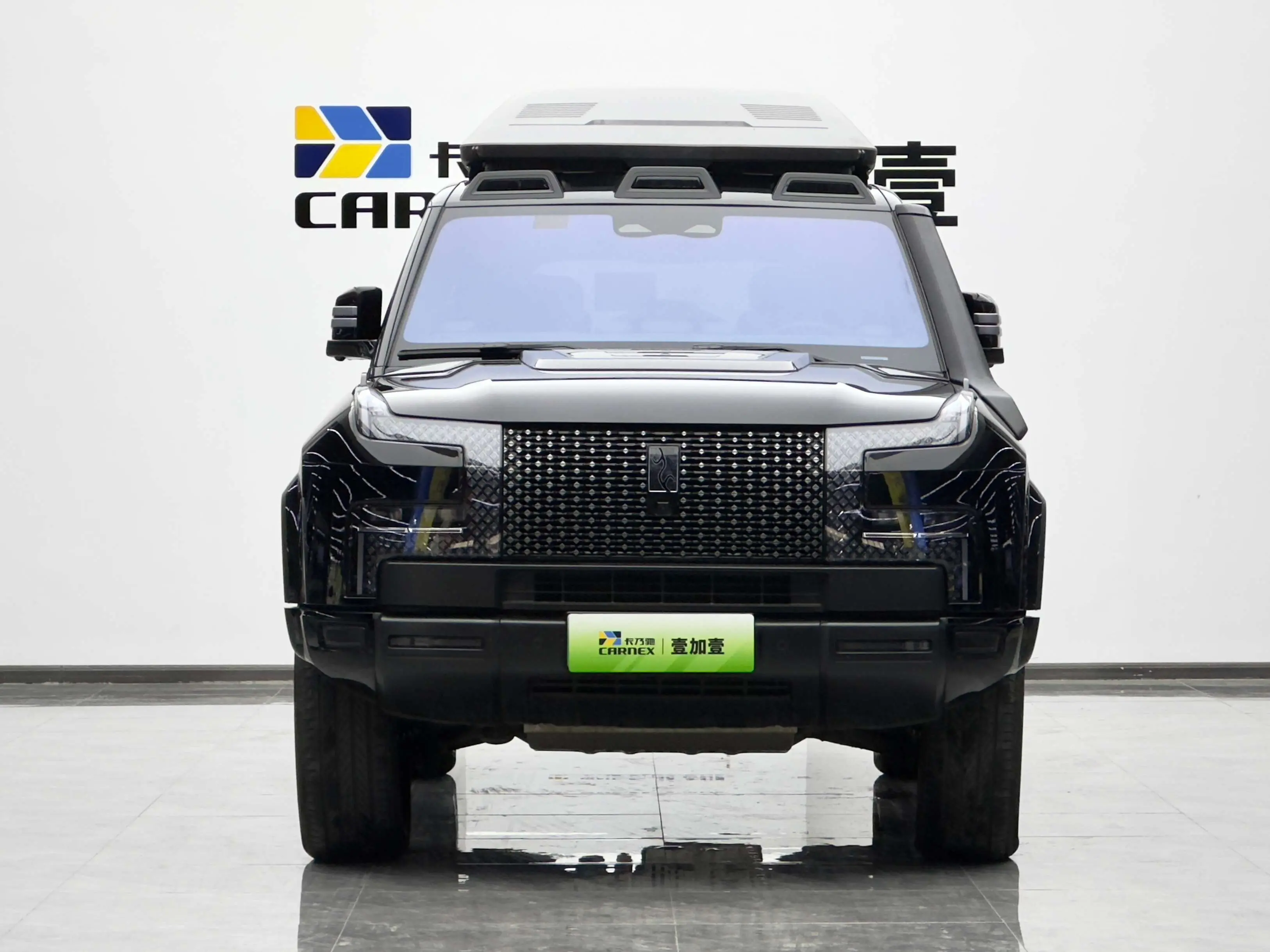 BYD Yangwang U8  из Китая