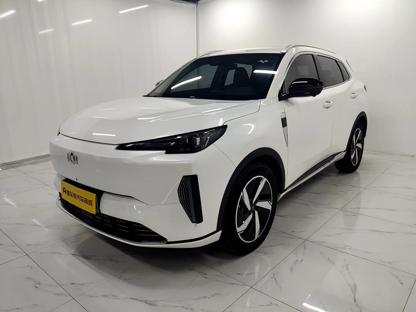 Changan Qiyuan Q05 Classic  из Китая