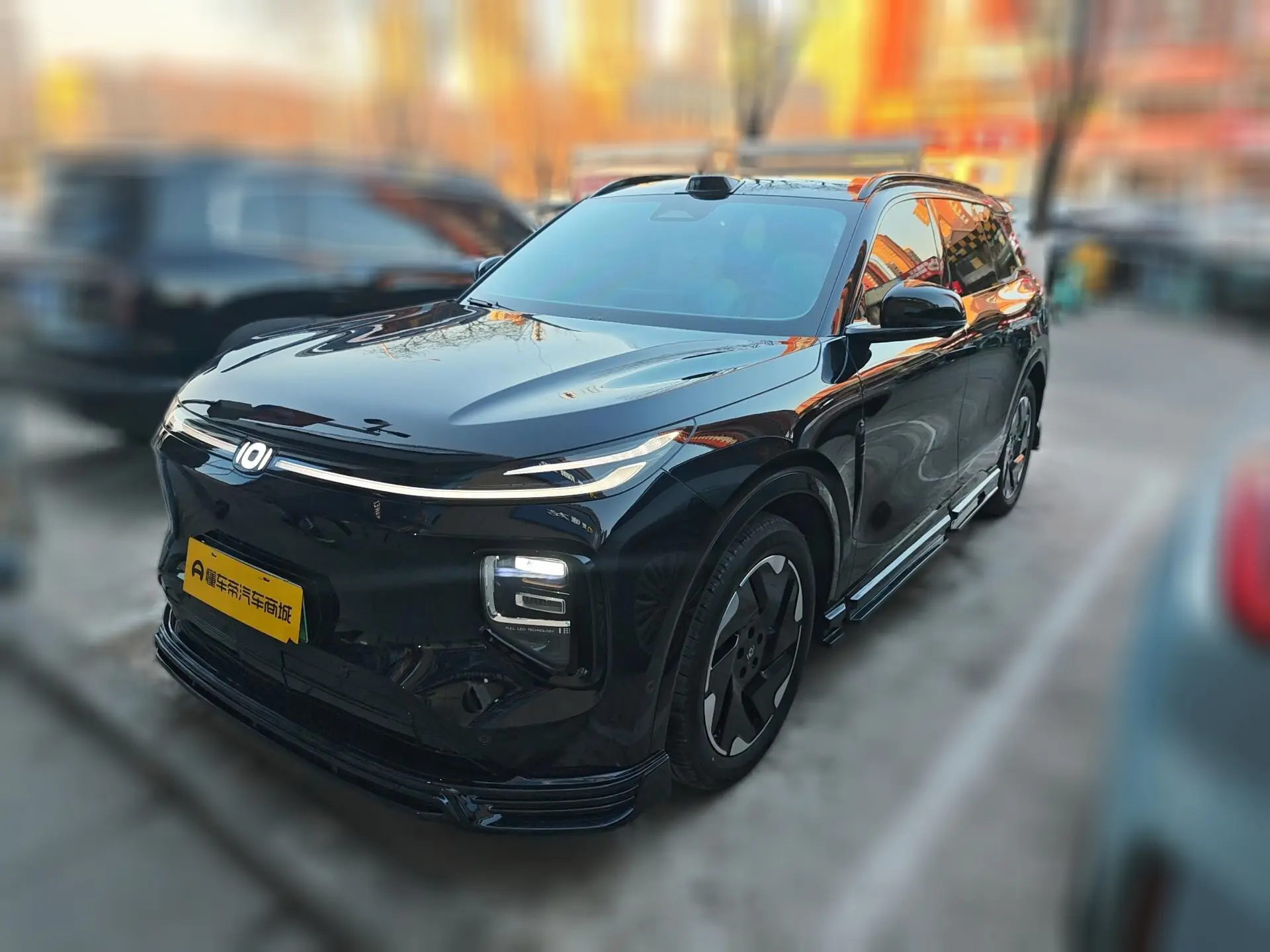 Changan Qiyuan Q07  из Китая