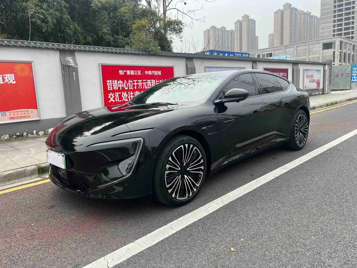 AVATR 12  из Китая