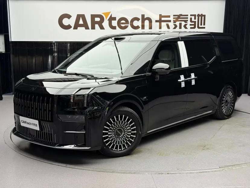 ZEEKR 009  из Китая