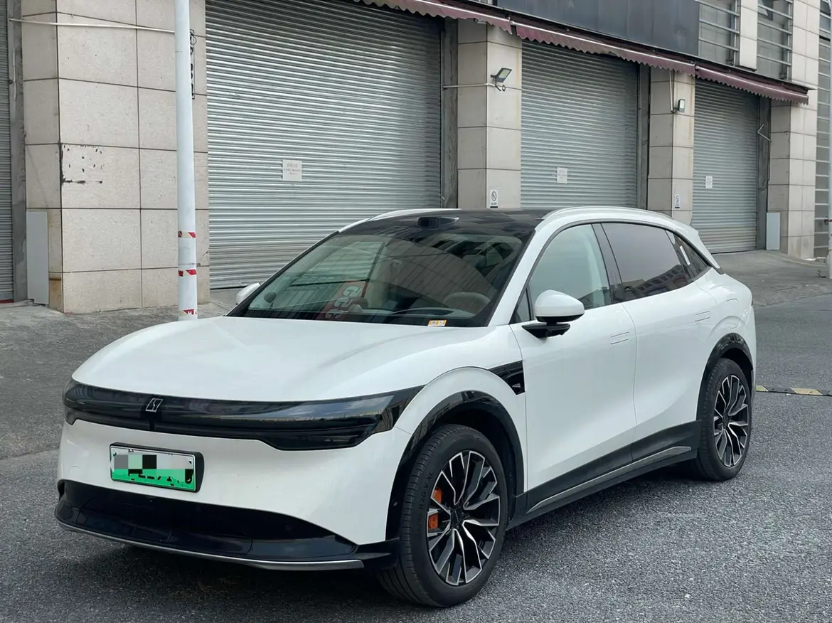 ZEEKR 7X  из Китая