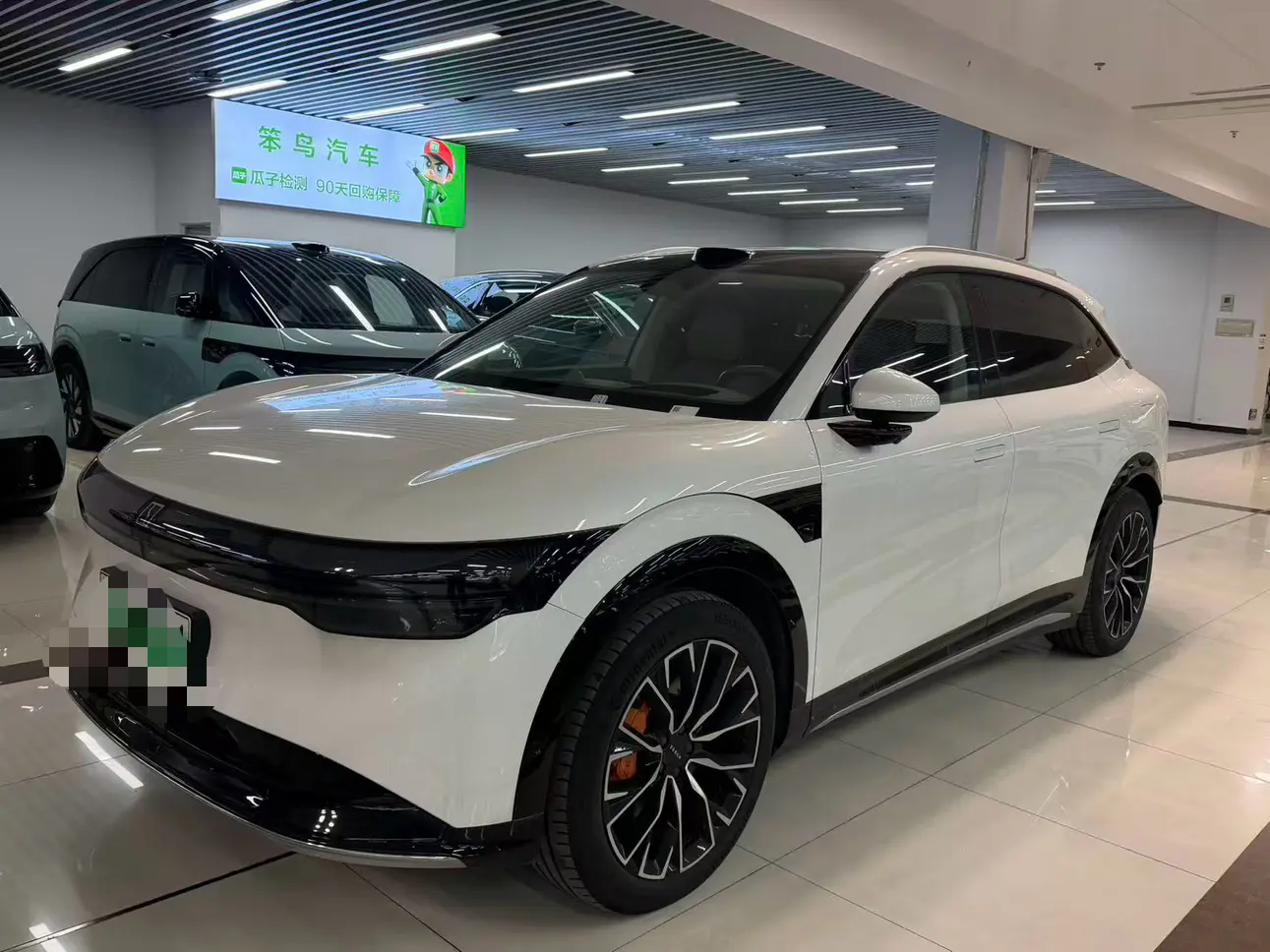 ZEEKR 7X  из Китая