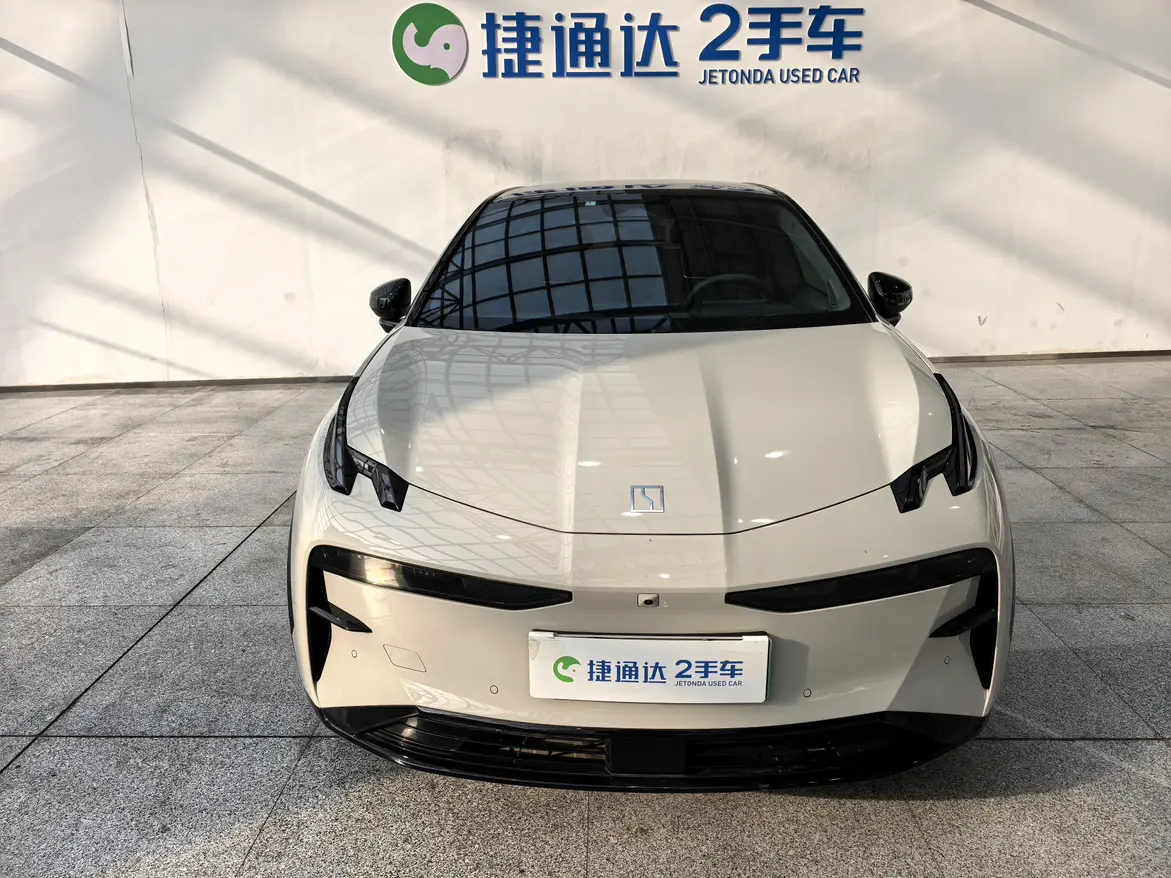 ZEEKR X  из Китая