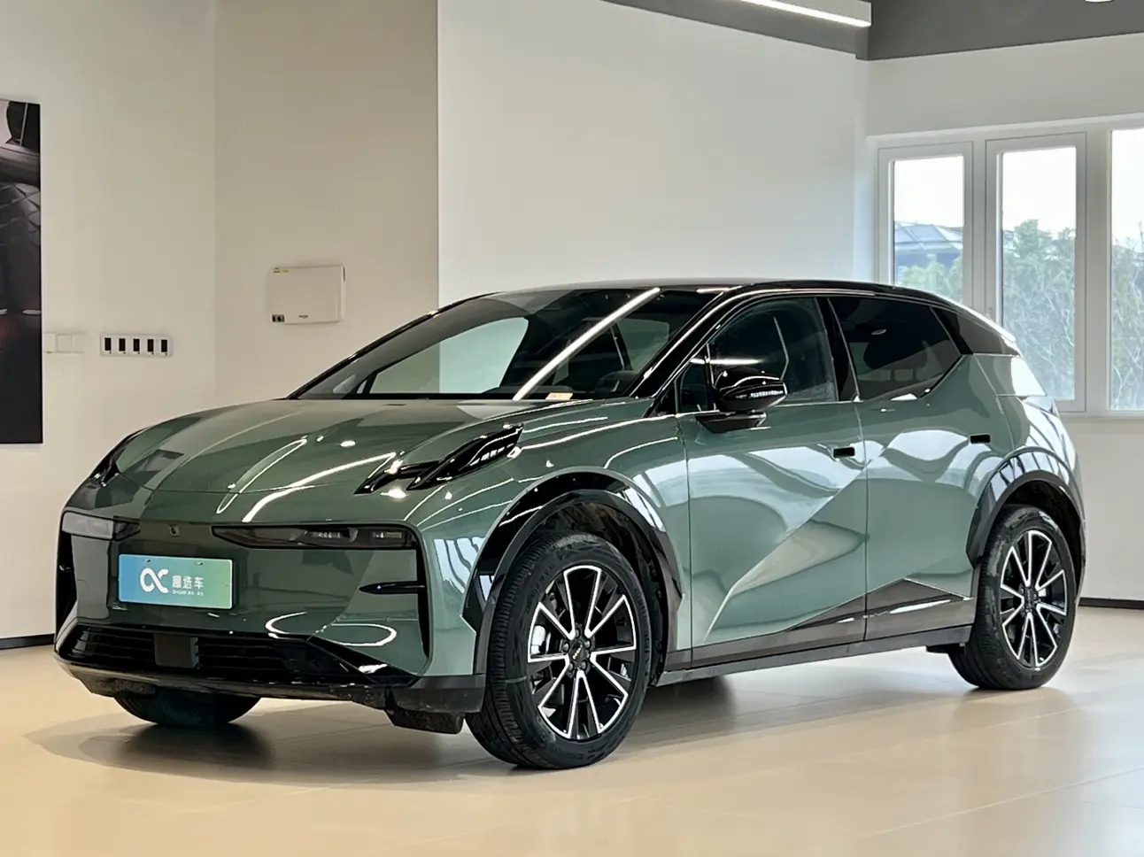 ZEEKR X  из Китая