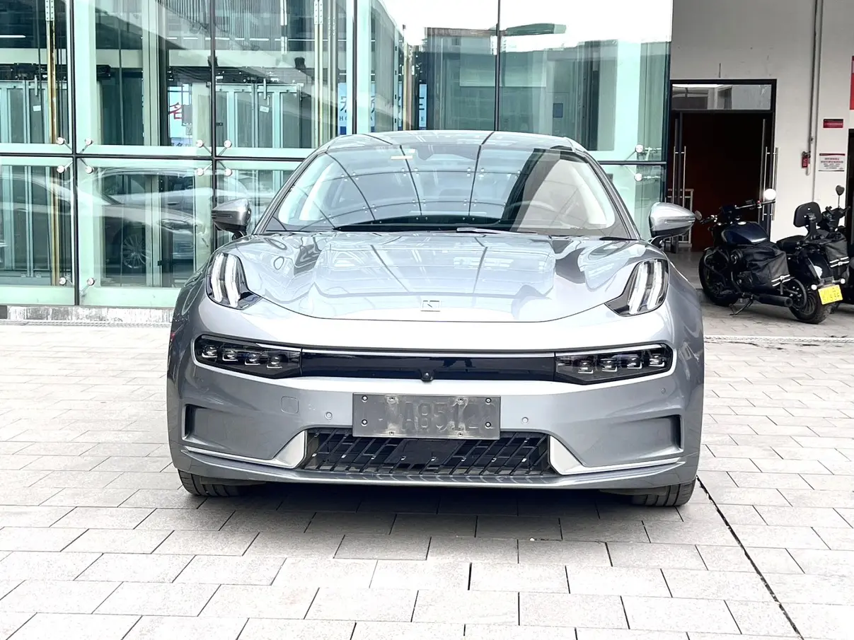 ZEEKR 001  из Китая