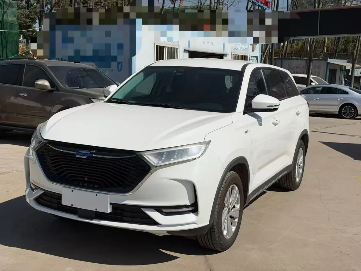 Oshan Changan Auchan X7