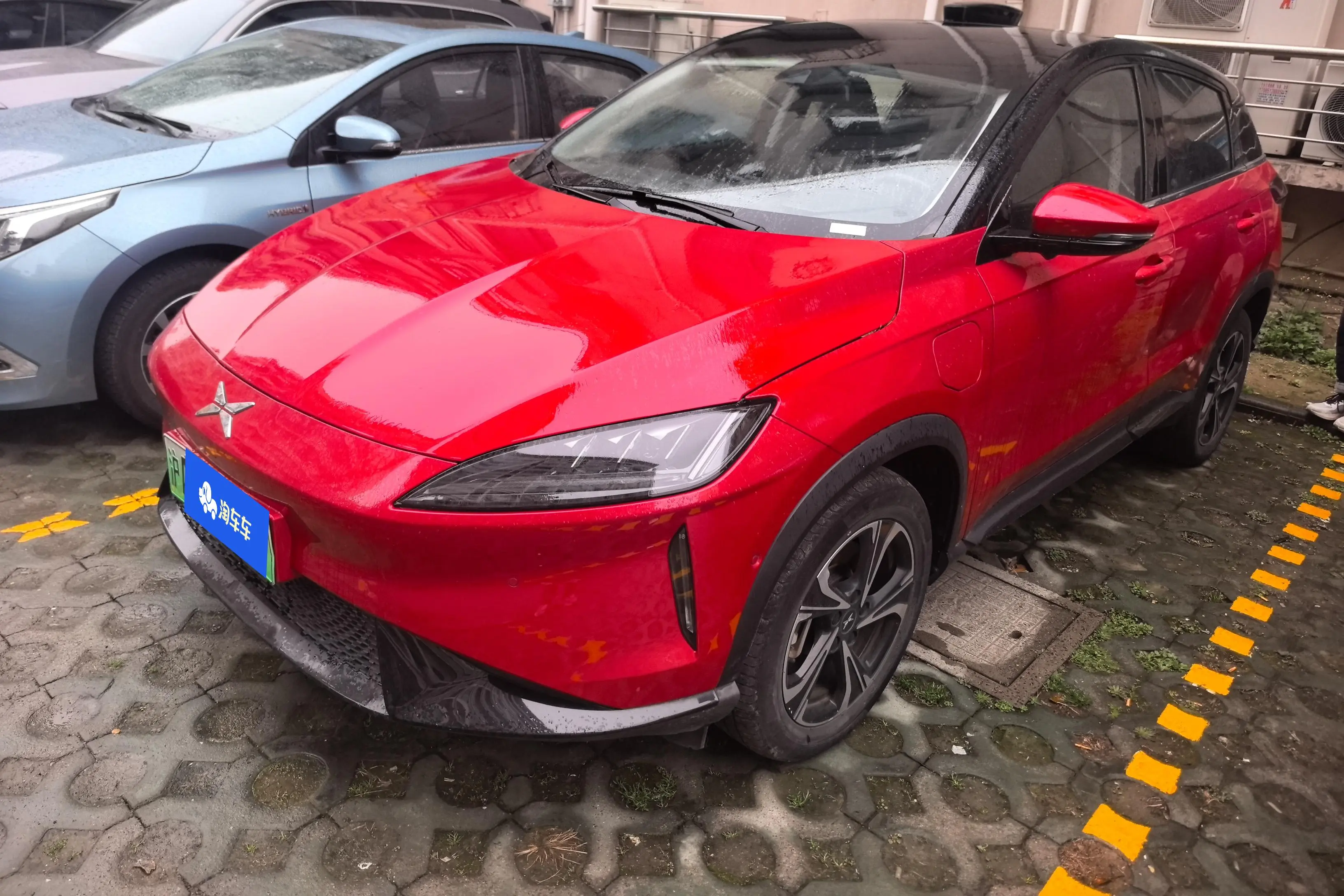 Xpeng G3  из Китая