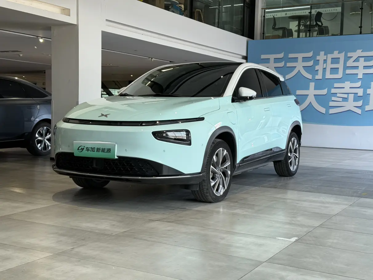 Xpeng G3  из Китая