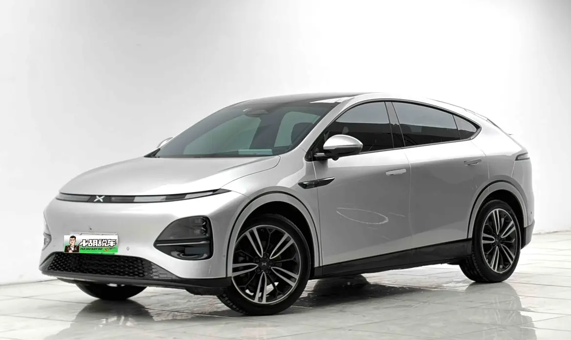 Xpeng G6  из Китая