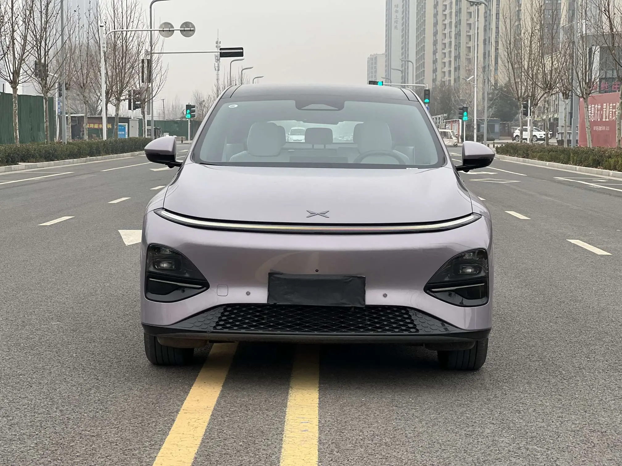 Xpeng G6  из Китая