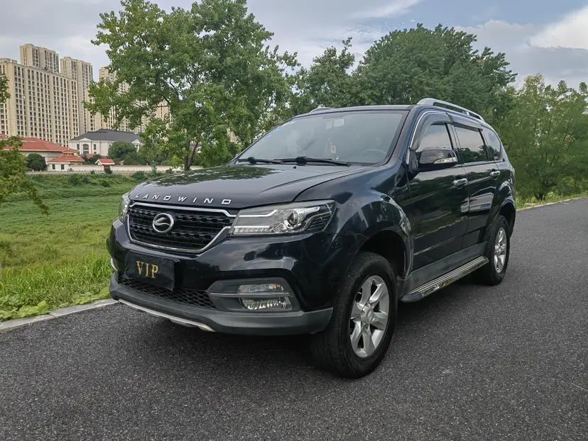 Lu Feng Landwind X8