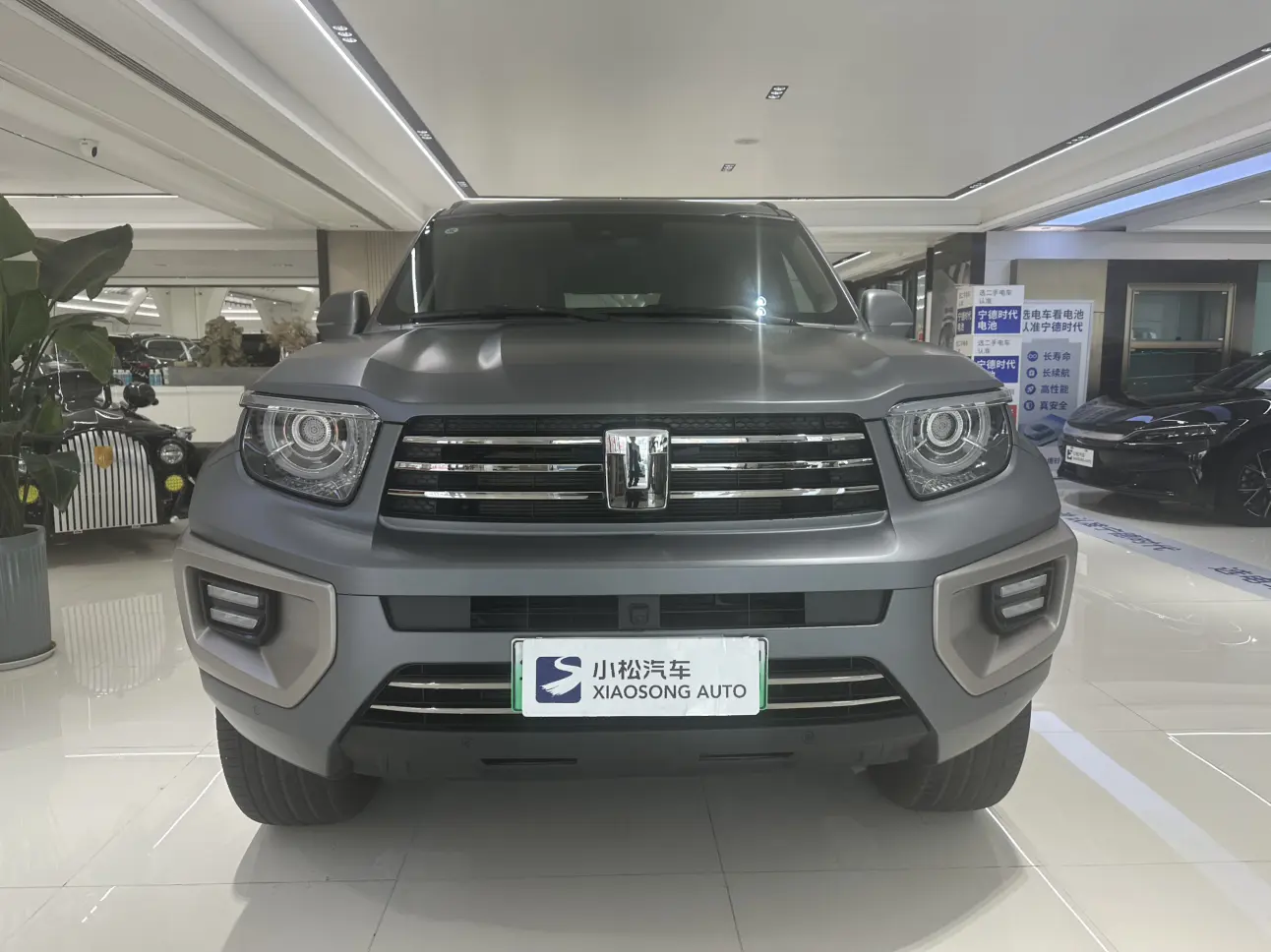 Tank 700 Hi4-T  из Китая