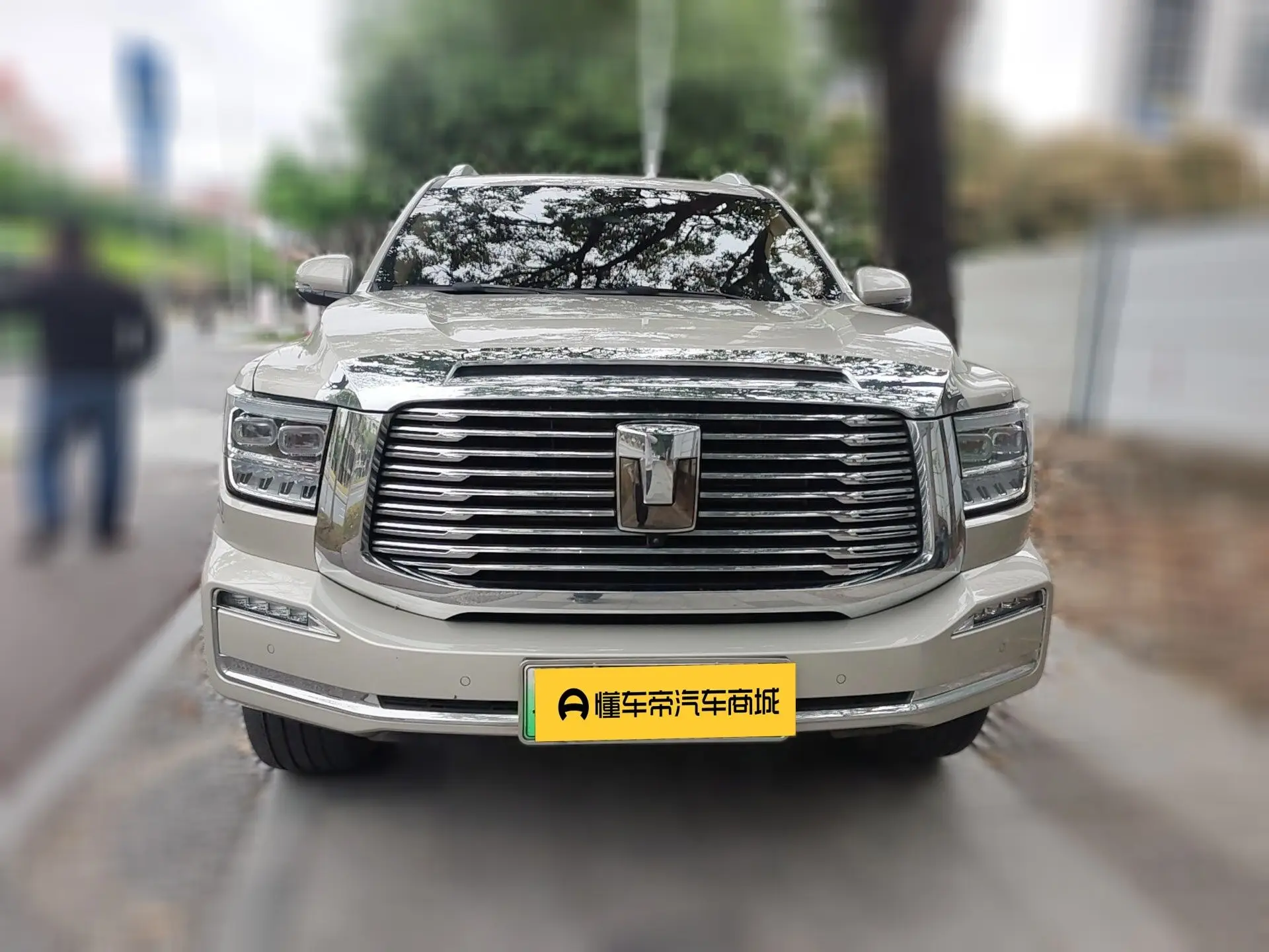 Tank 500 Hi4-T  из Китая