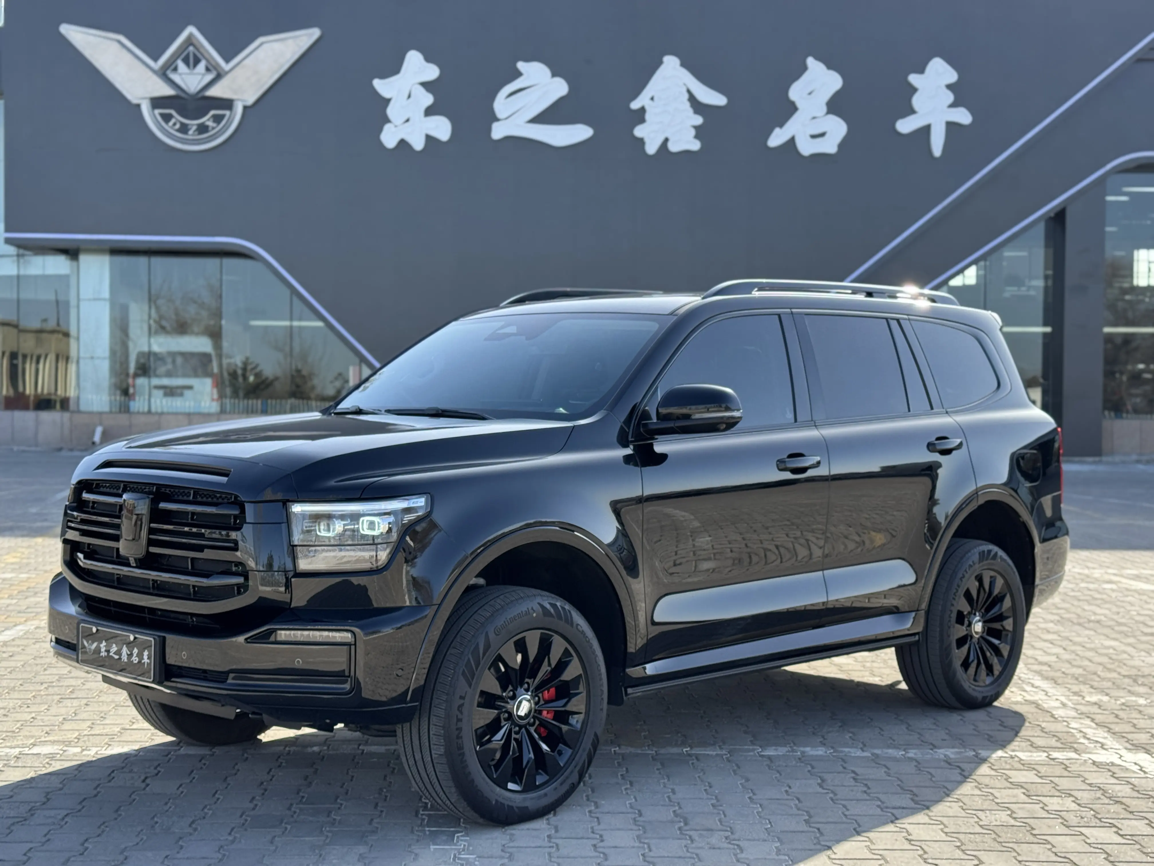 Tank 500 Hi4-T  из Китая