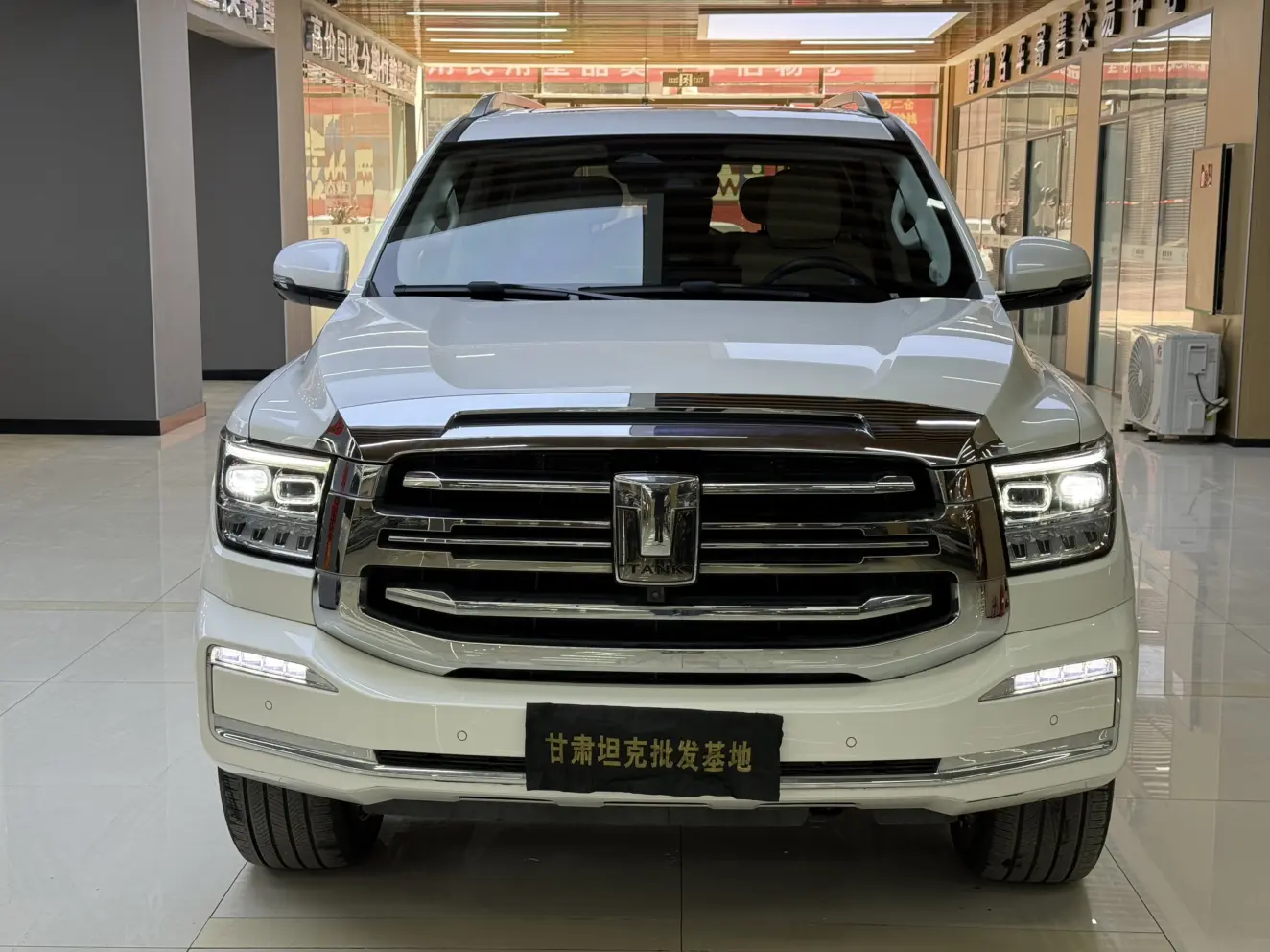 Tank 500  из Китая