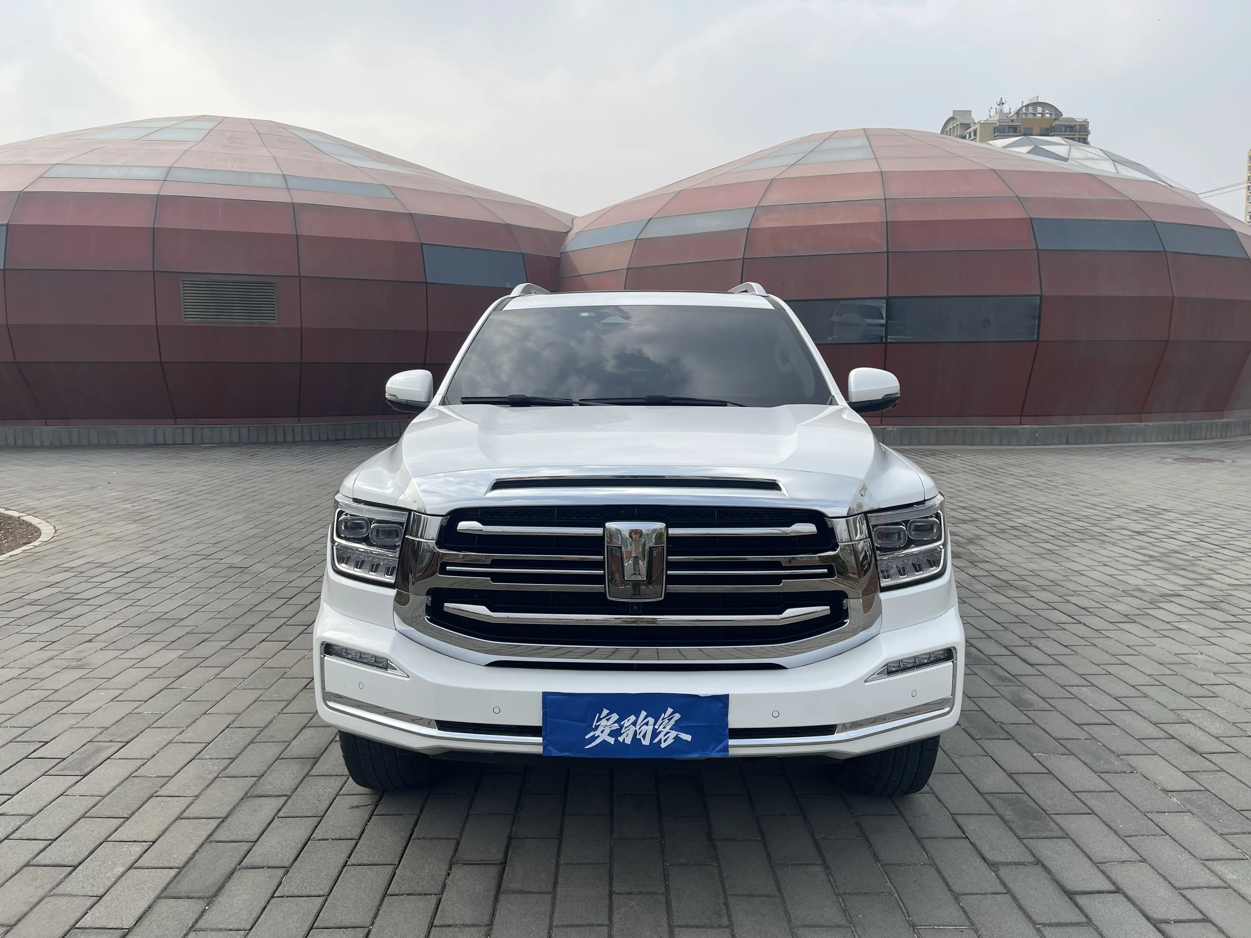 Tank 500  из Китая