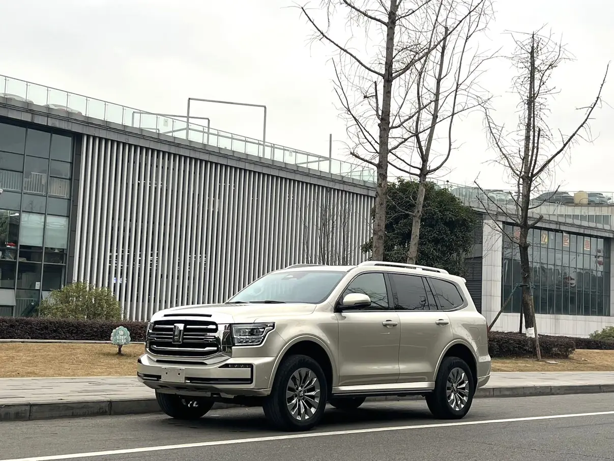 Tank 500  из Китая