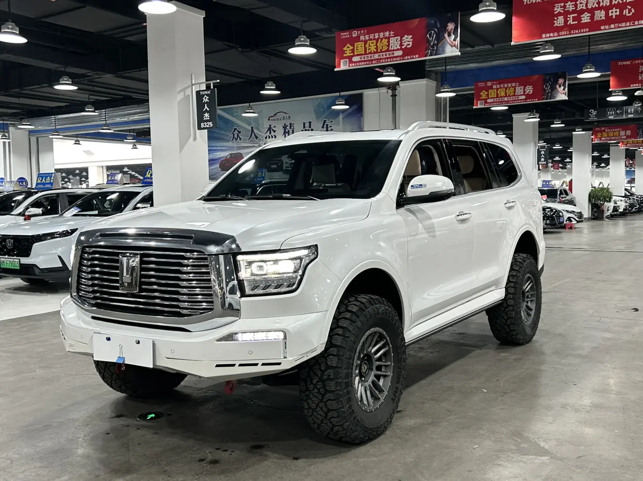 Tank 500  из Китая