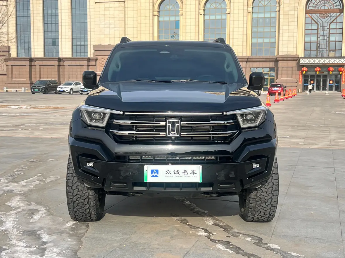 Tank 400 Hi4-T  из Китая