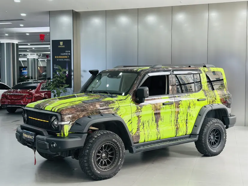 Tank 300  из Китая