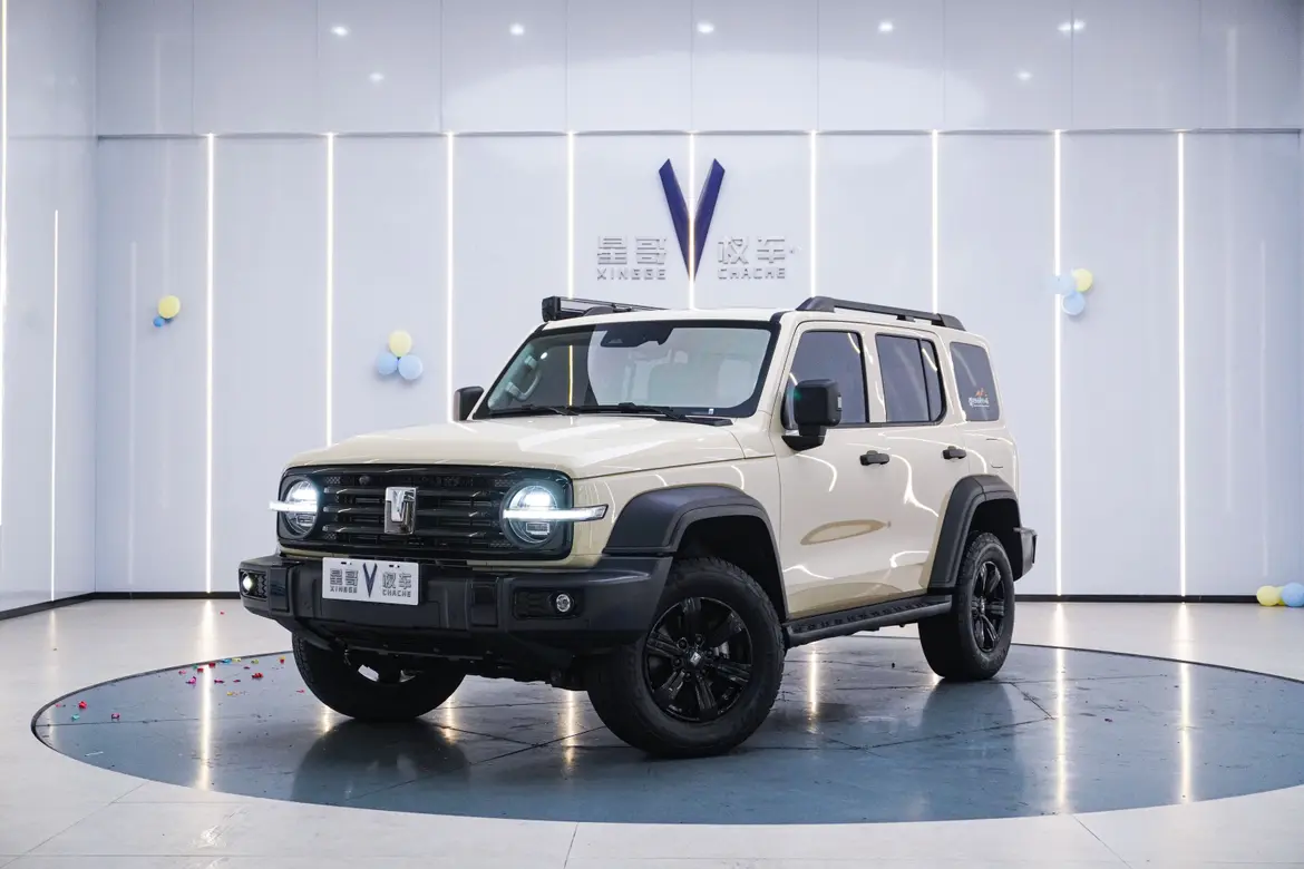 Tank 300  из Китая