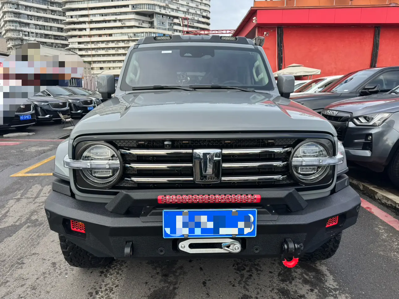 Tank 300  из Китая