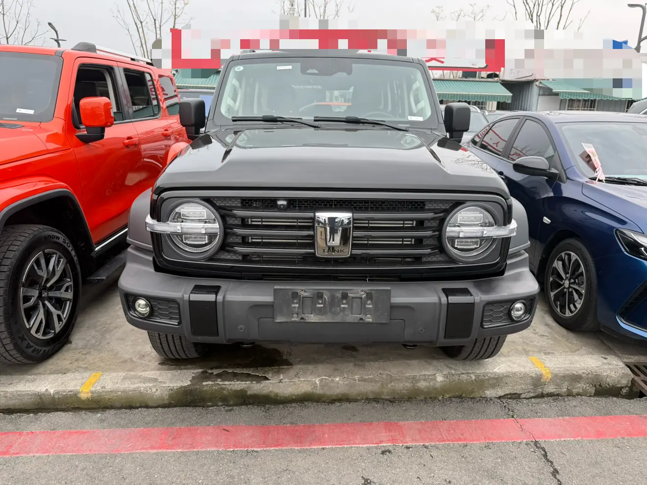 Tank 300  из Китая