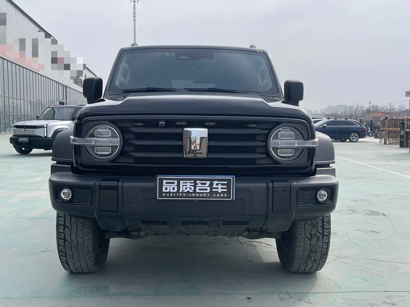 Tank 300  из Китая