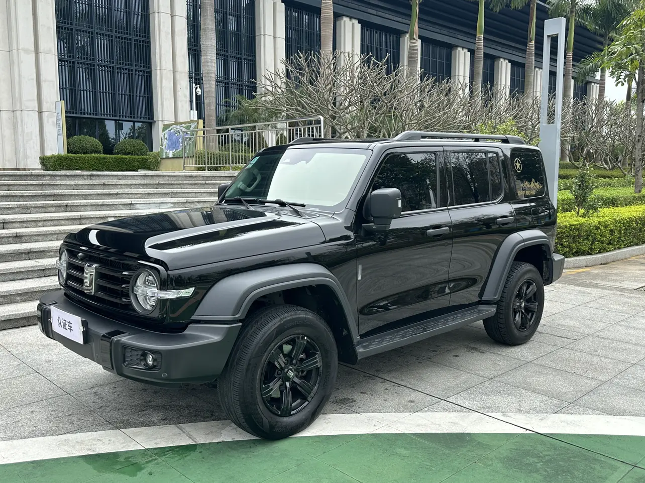 Tank 300  из Китая