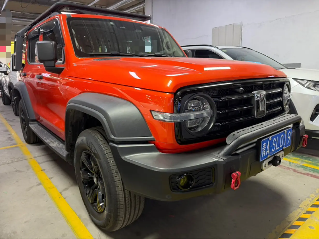 Tank 300  из Китая