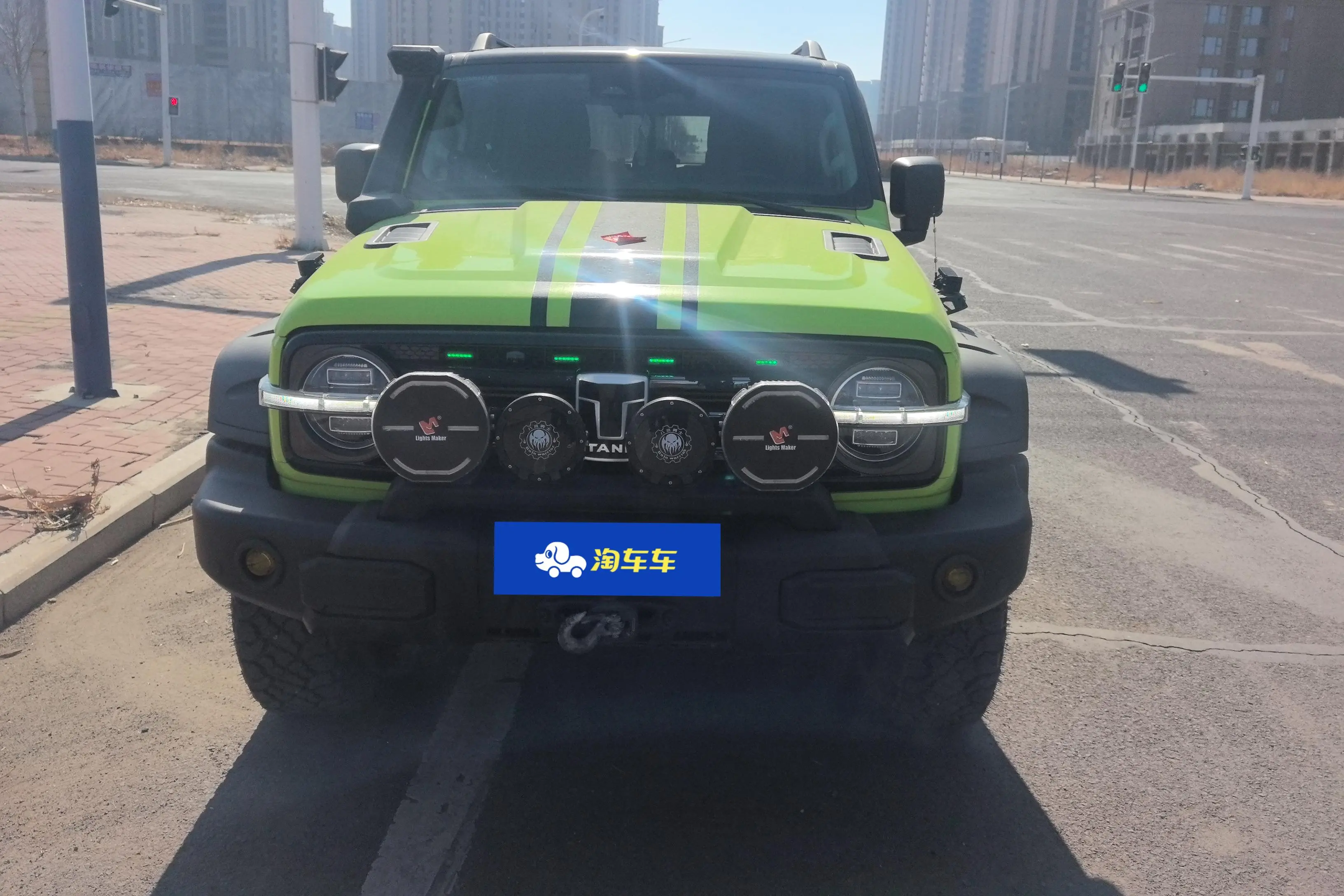 Tank 300  из Китая