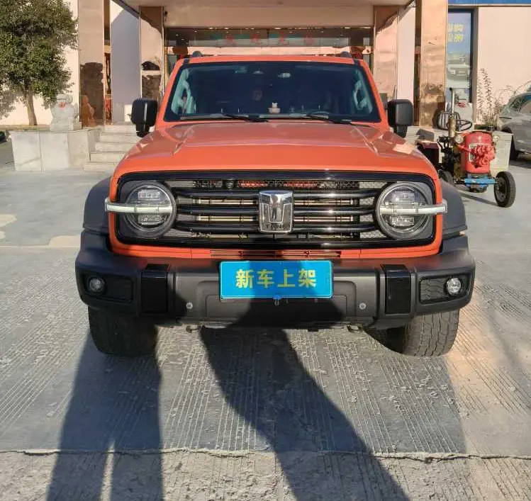 Tank 300  из Китая