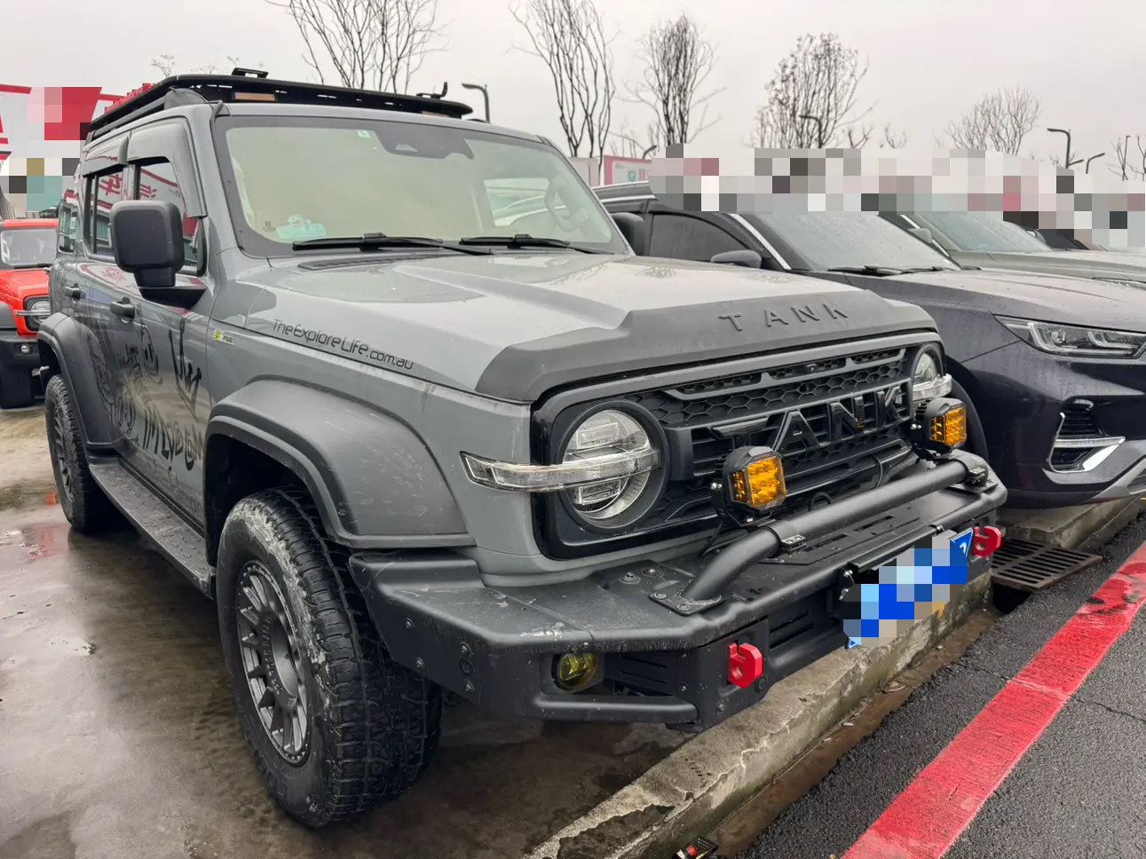 Tank 300  из Китая