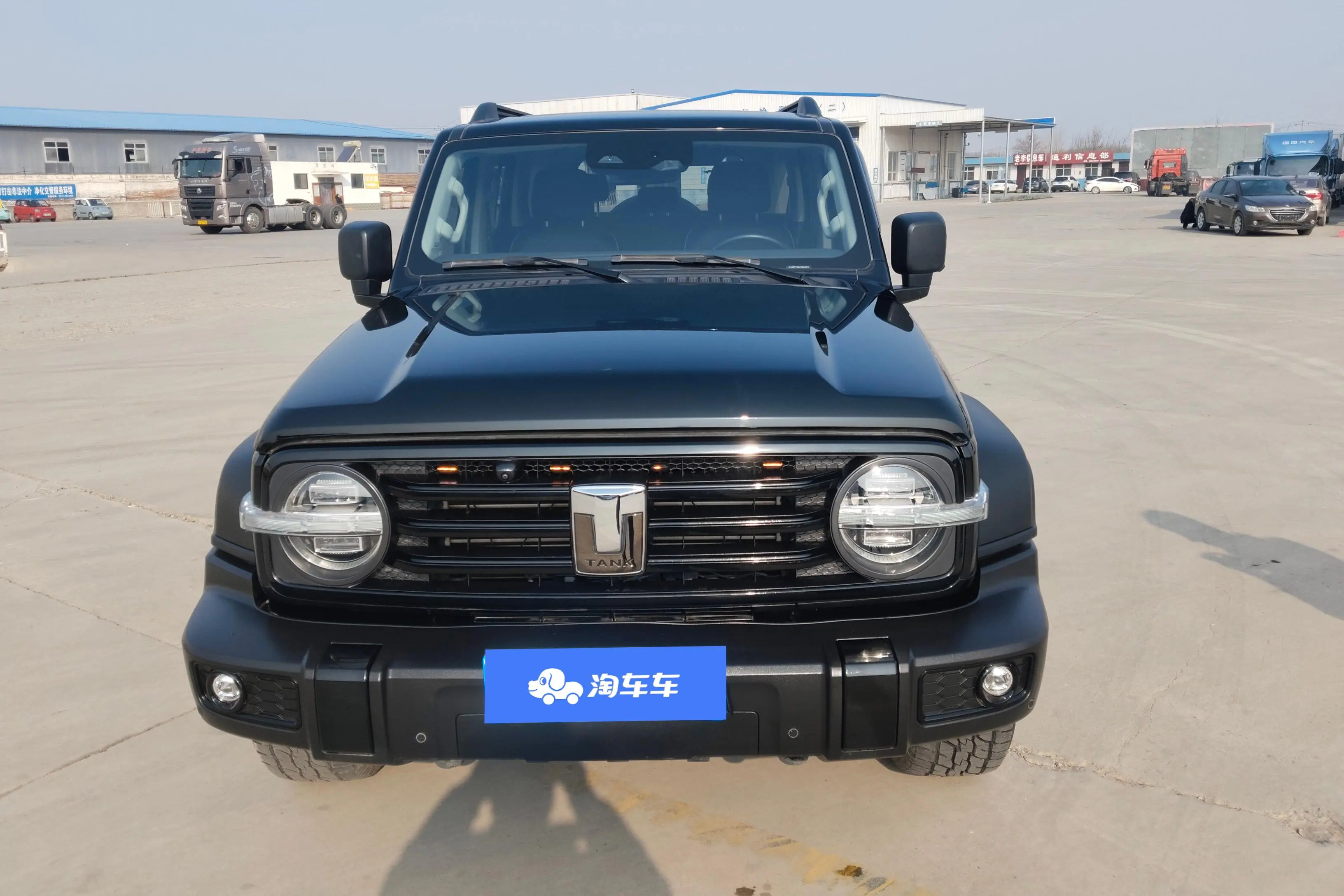 Tank 300  из Китая