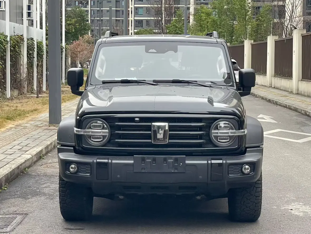 Tank 300  из Китая