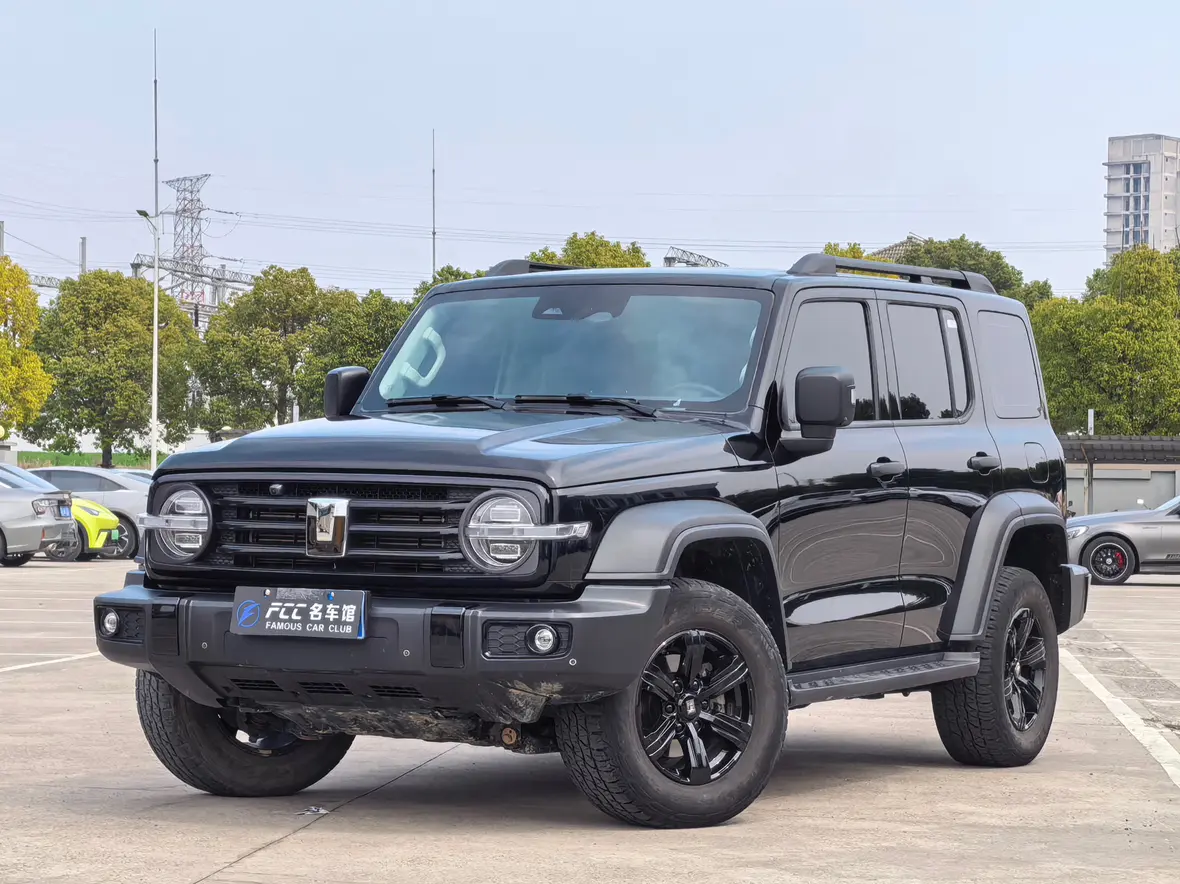 Tank 300  из Китая