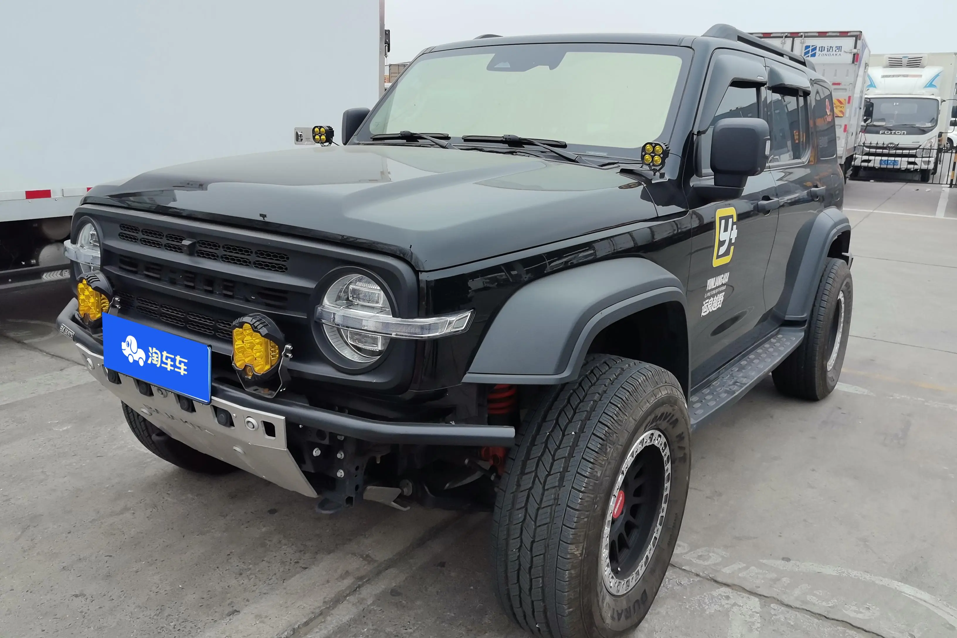 Tank 300  из Китая