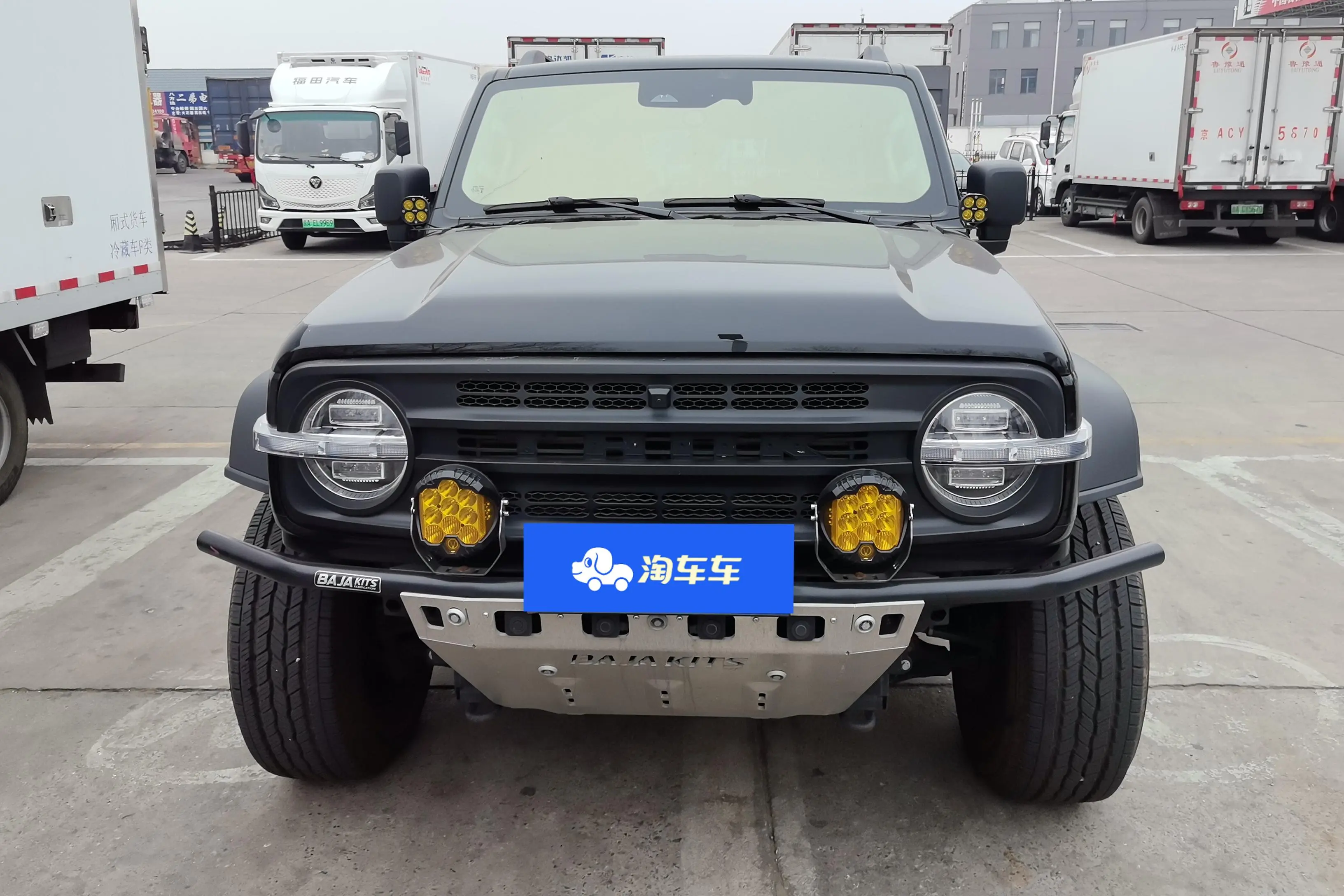 Tank 300  из Китая