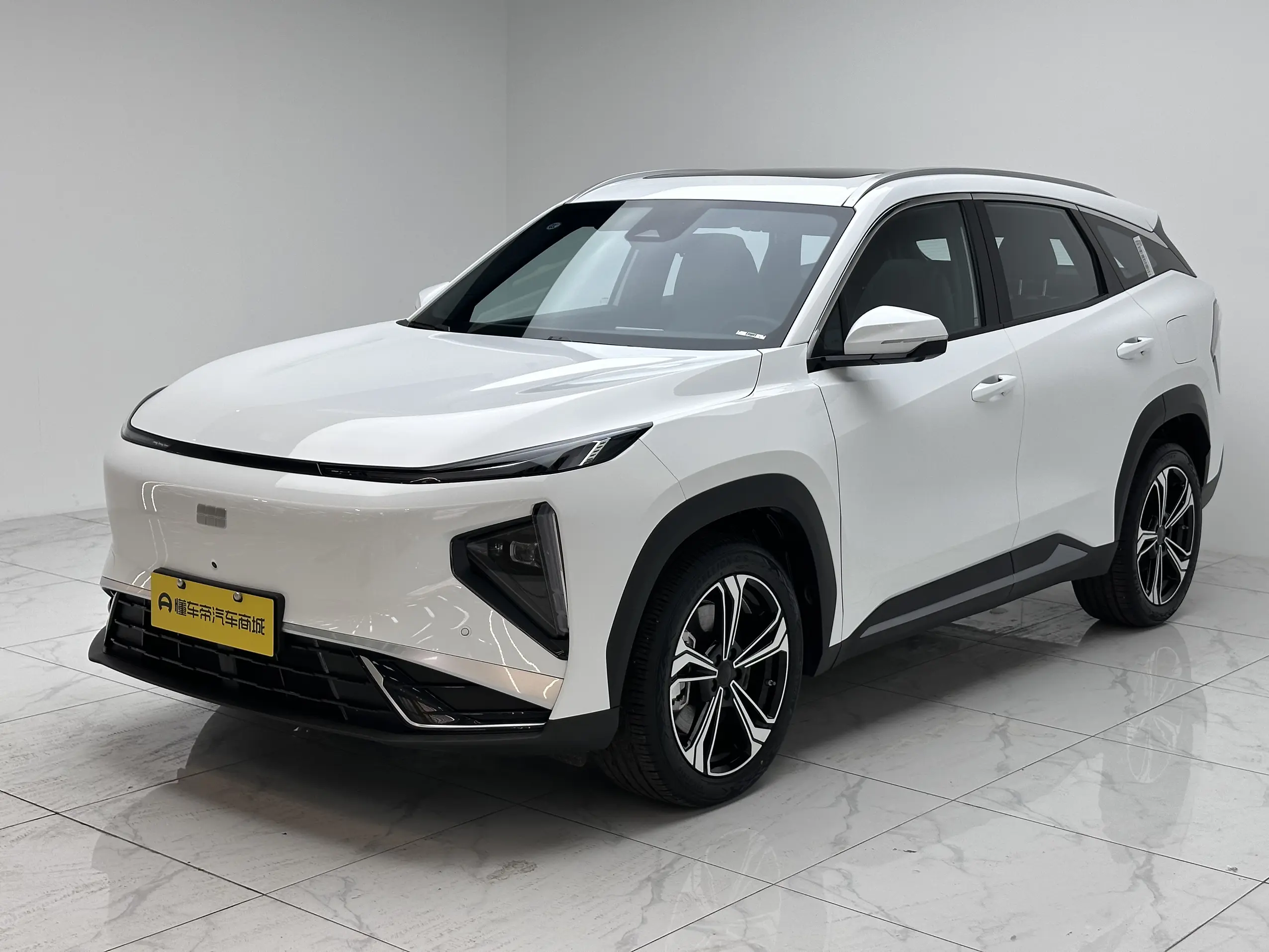 Geely Galaxy L7  из Китая