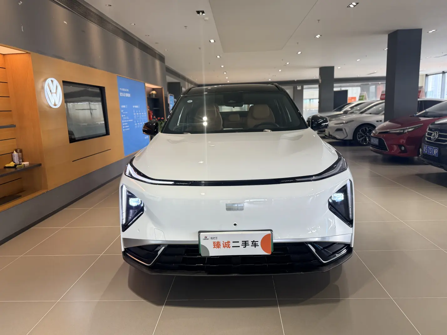 Geely Galaxy L7  из Китая