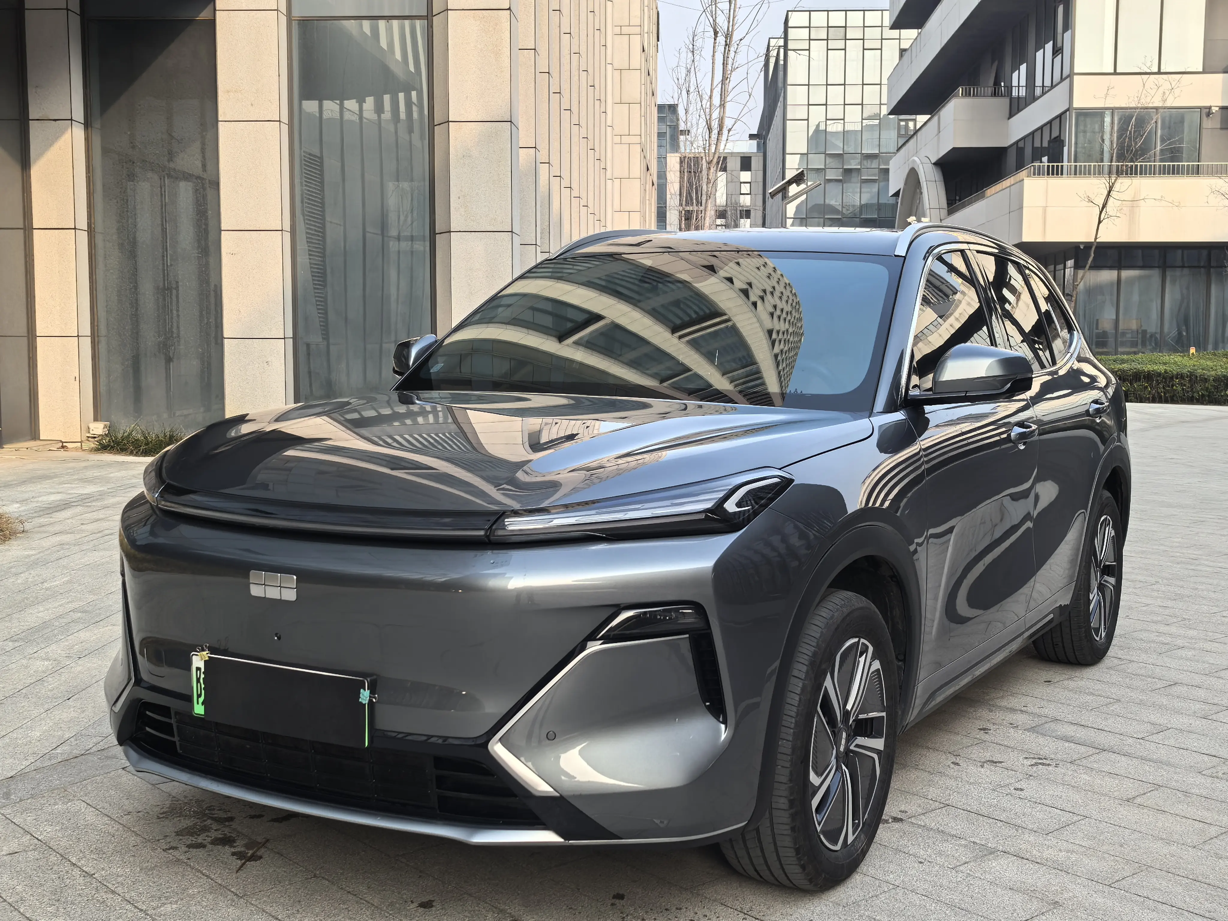 Geely Galaxy Starship 7 EM-i  из Китая